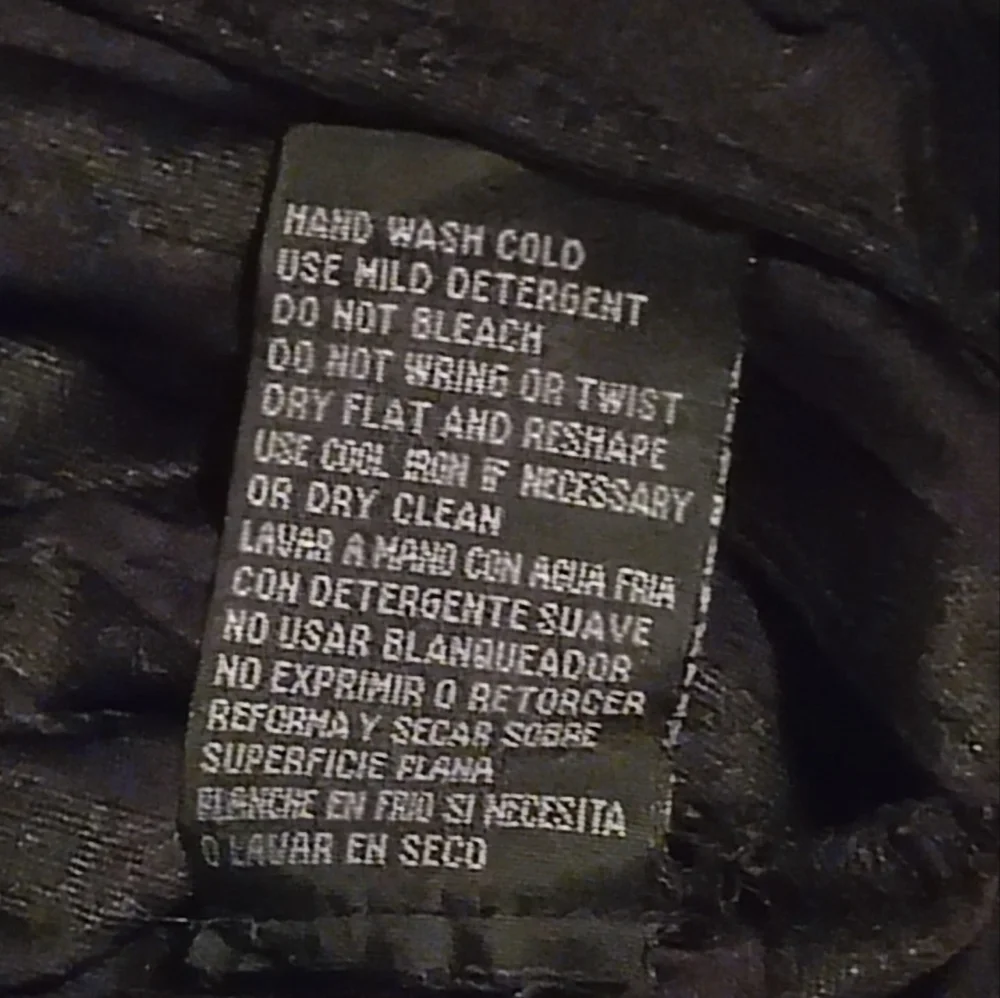 R&K Elegant Black Layered Women's Shrug - Picture 8 of 10